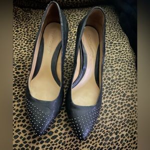 Boutique 9 black leather studded heels size 9